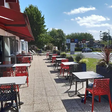 Ibis Biarritz Aeroport 3*