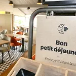 Ibis Biarritz Aéroport Hotel 3*