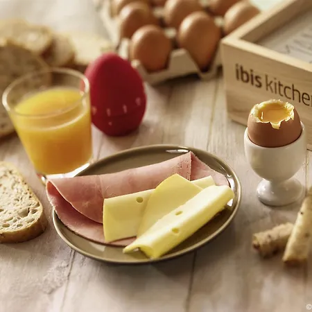 ホテル Ibis Biarritz Aeroport アングレット