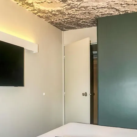 Ibis Biarritz Aeroport 3*