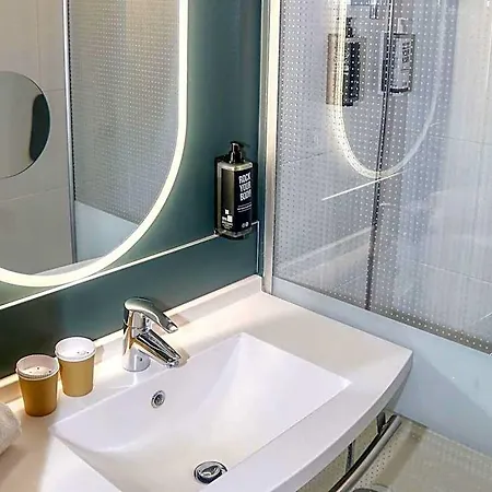 Ibis Biarritz Aeroport מלון אנגלה