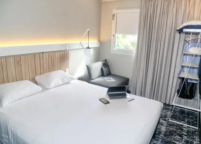 Ibis Biarritz Aeroport Hotel 3*