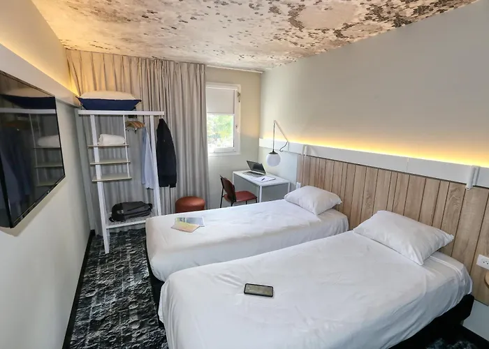 Hotel Ibis Biarritz Aeroport 3*