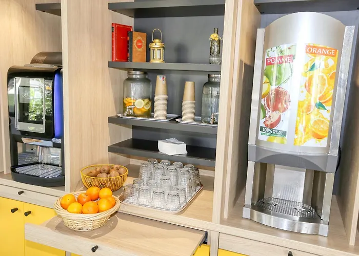 Ibis Biarritz Aeroport 3*