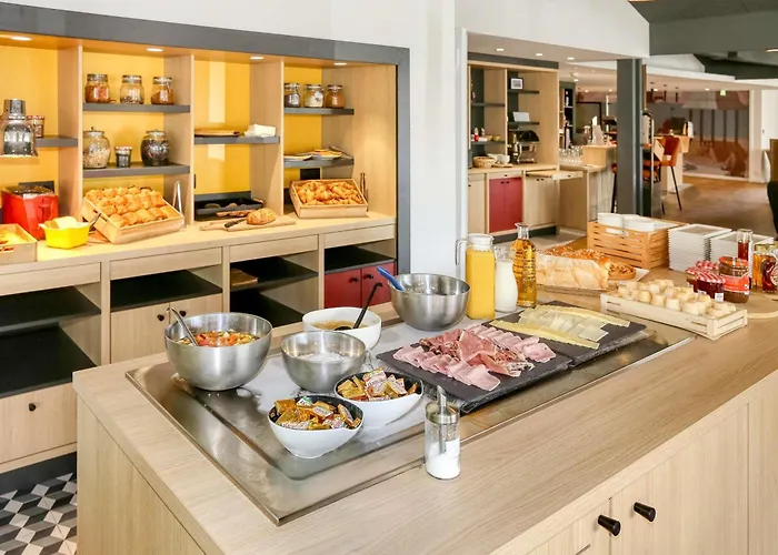 Hotel Ibis Biarritz Aeroport 3*