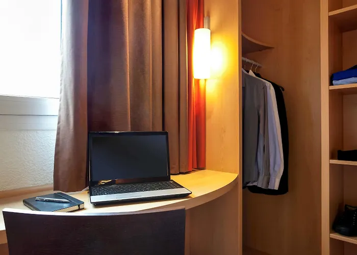 Ibis Biarritz Aeroport Hotel Anglet